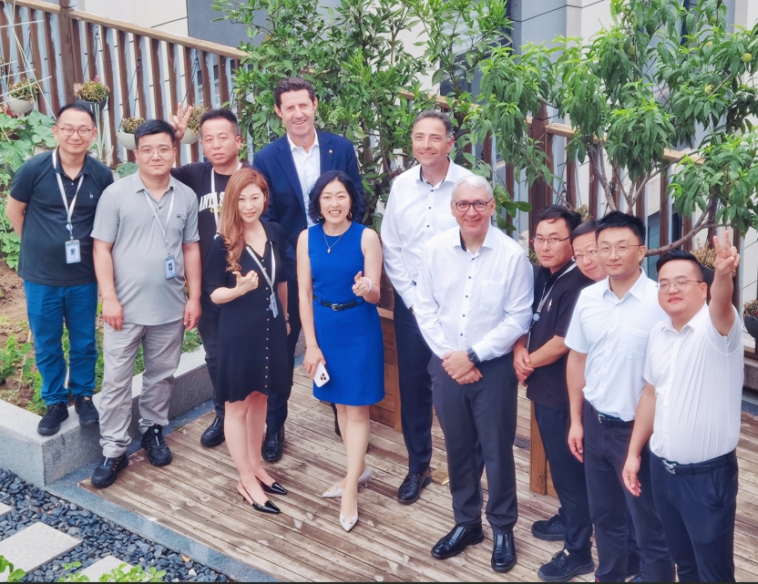 Global Collaboration, Intelligent Future